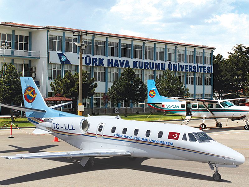 THK ÜNİVERSİTESİ